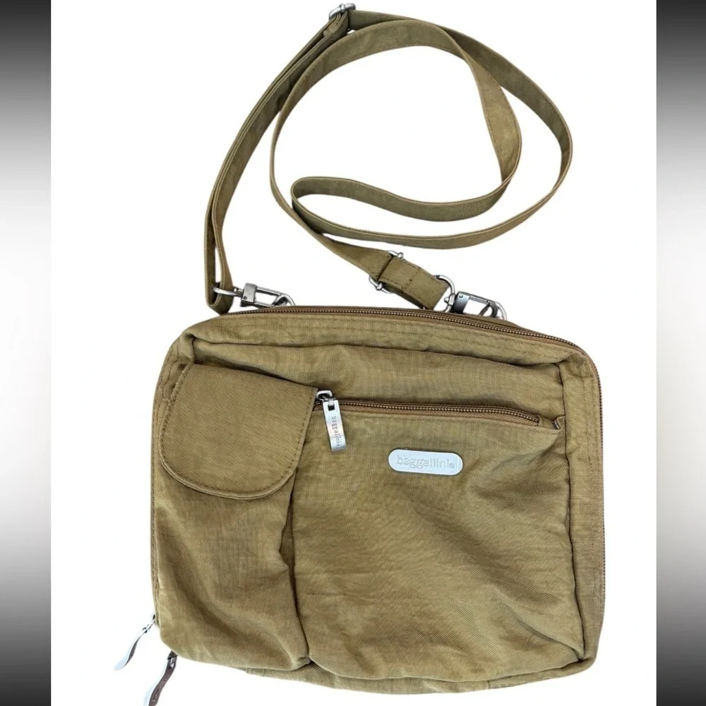 Baggallini Darkish Tan/Green Nylon Crossbody Handbag